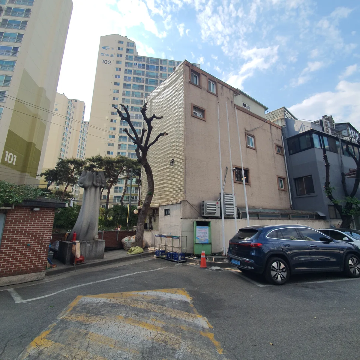 주거지 인근 대형 가로수 정비 — 정비 후 거리 모습